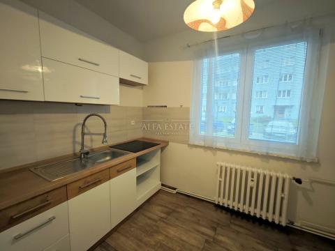 Pronájem bytu 1+1, Hroznětín, Sídliště, 37 m2