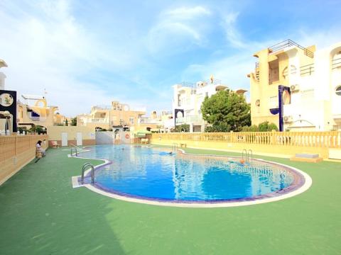 Prodej bytu 2+1, Torrevieja, Španělsko, 38 m2