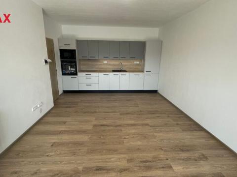 Pronájem bytu 2+kk, Pelhřimov - Starý Pelhřimov, 54 m2