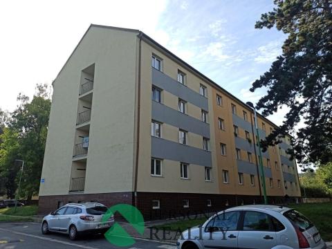 Pronájem bytu 1+kk, Chvaletice, Obránců míru, 29 m2