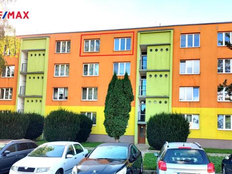 Prodej bytu 2+1, Postoloprty, Jiráskovo náměstí, 61 m2