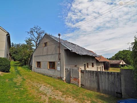 Prodej rodinného domu, Slavětín, 1000 m2