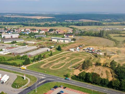 Prodej komerčního pozemku, Dobřany, 3752 m2