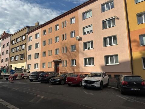 Pronájem bytu 2+1, Cheb, Palackého, 52 m2