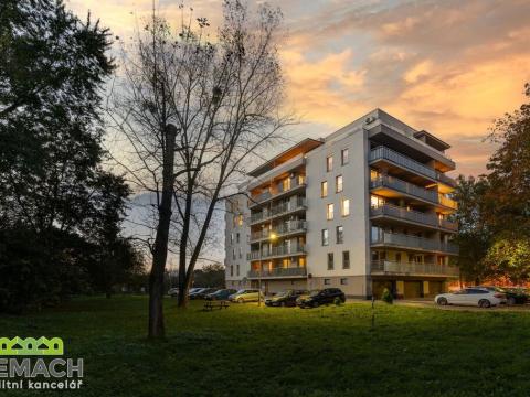 Prodej bytu 3+kk, Uherské Hradiště, Štěpnická, 75 m2