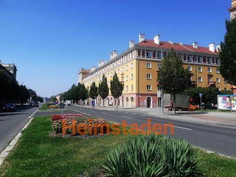 Pronájem obchodního prostoru, Havířov - Město, Hlavní třída, 86 m2