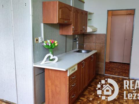 Prodej bytu 2+1, Holešov - Všetuly, Dukelská, 56 m2