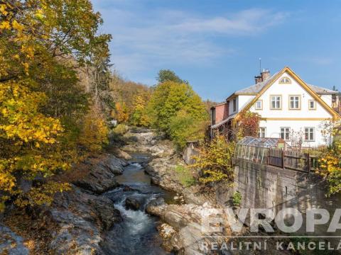 Prodej rodinného domu, Vrchlabí - Hořejší Vrchlabí, Tichá ulička, 195 m2