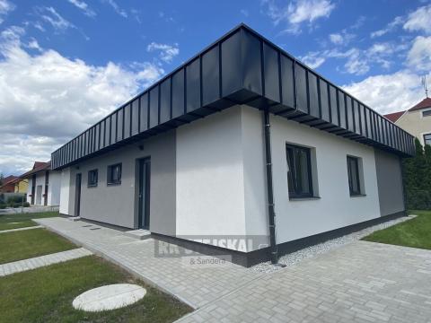 Prodej bytu 4+kk, Včelná, 80 m2