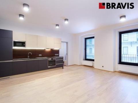 Pronájem bytu 2+kk, Brno, Jakubská, 65 m2