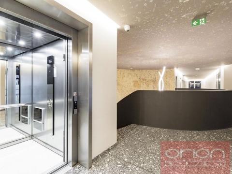 Pronájem bytu 2+kk, Praha - Smíchov, Holečkova, 88 m2