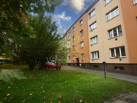 Pronájem bytu 2+1, Kolín, Sladkovského, 61 m2