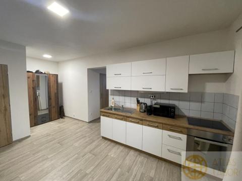 Pronájem bytu 2+kk, Tábor - Klokoty, Lidická, 42 m2