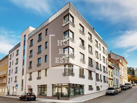 Prodej bytu 1+kk, Praha - Smíchov, Pod Barvířkou, 32 m2