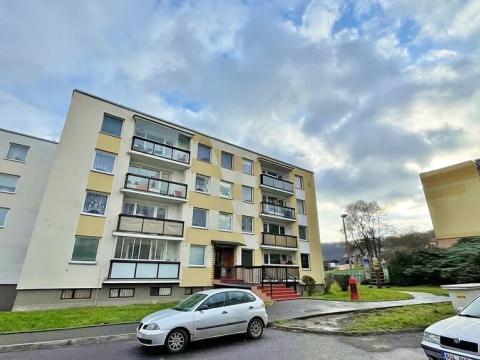 Pronájem bytu 1+kk, Ústí nad Labem, Spartakiádní, 31 m2