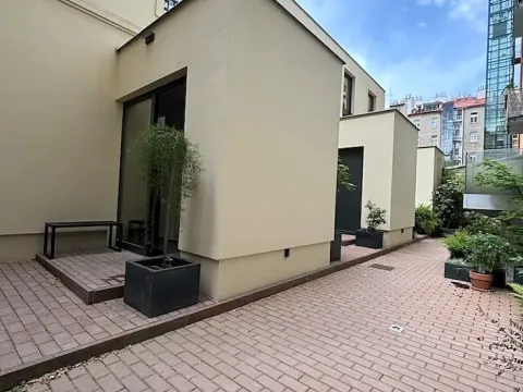 Pronájem bytu 2+kk, Praha - Bubeneč, Korunovační, 72 m2