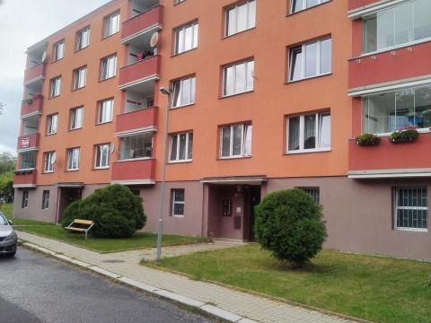 Prodej bytu 1+1, Karlovy Vary - Bohatice, Lomená, 36 m2