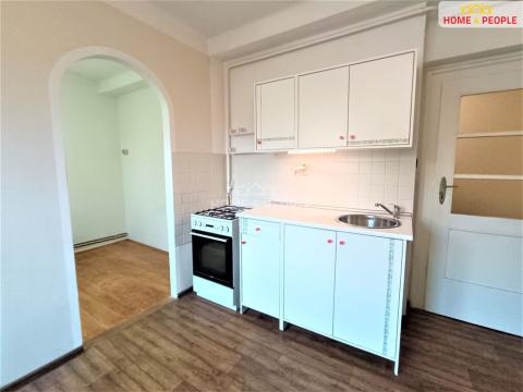 Prodej bytu 2+kk, Cheb, 17. listopadu, 34 m2