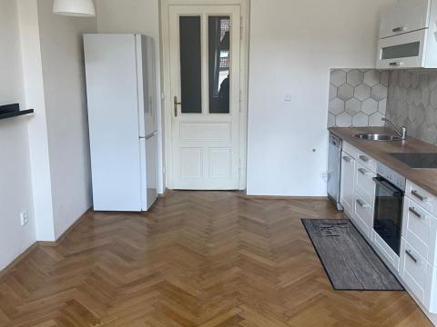 Pronájem bytu 2+kk, Praha - Vinohrady, Polská, 50 m2