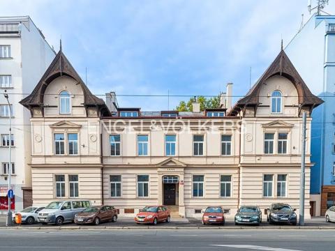 Pronájem ordinace, Praha - Libeň, Sokolovská, 1500 m2