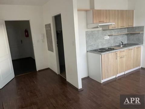 Pronájem bytu 1+kk, Uherský Brod, Hradišťská, 28 m2