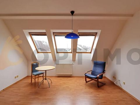 Prodej bytu 1+kk, Praha - Kunratice, Urešova, 28 m2