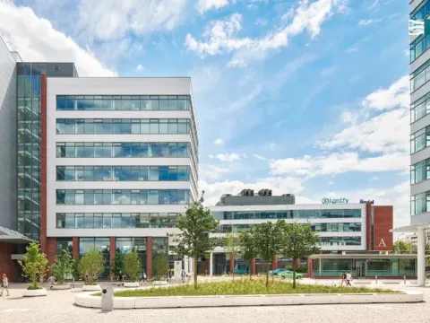 Pronájem kanceláře, Praha - Stodůlky, Bucharova, 924 m2