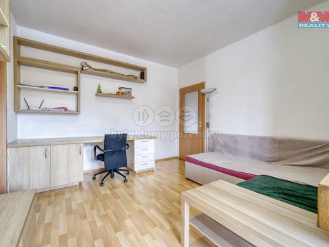 Pronájem bytu 2+kk, Beroun - Beroun-Město, V Zahradách, 47 m2