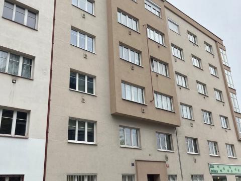 Pronájem bytu 2+kk, Praha - Holešovice, U garáží, 60 m2