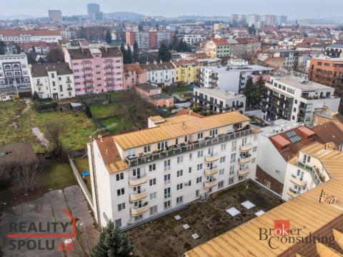 Prodej bytu 2+1, Brno - Královo Pole, Mojmírovo náměstí, 44 m2