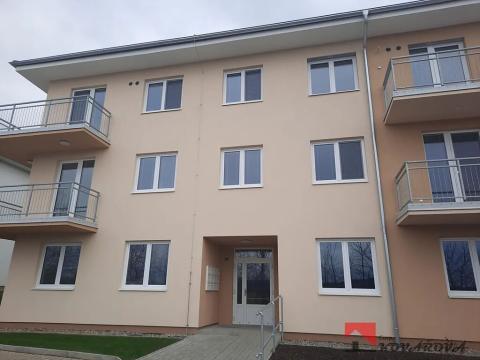 Pronájem bytu 2+kk, Kralupy nad Vltavou, Souběžná, 43 m2