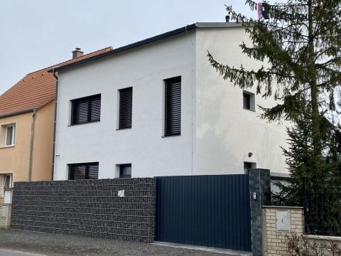 Pronájem bytu 1+1, Žatec, Lounská, 33 m2