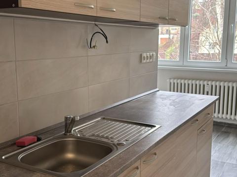 Pronájem bytu 2+1, Děčín, U Tvrze, 70 m2