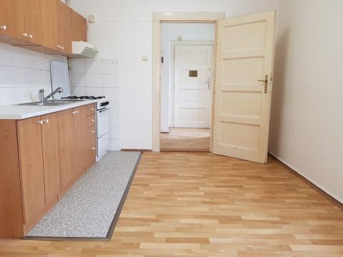 Pronájem bytu 1+1, Praha - Žižkov, Za žižkovskou vozovnou, 50 m2