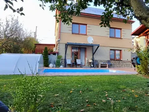 Prodej rodinného domu, Bojkovice, 250 m2