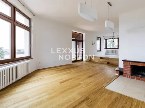 Pronájem rodinného domu, Praha - Smíchov, Na Hřebenkách, 230 m2