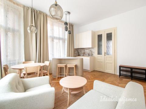 Pronájem bytu 3+kk, Praha - Staré Město, Templová, 68 m2