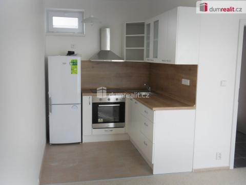 Pronájem bytu 2+kk, Praha - Dolní Počernice, Za luhem, 41 m2