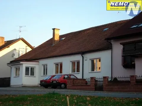 Prodej výrobních prostor, Záblatí, 300 m2