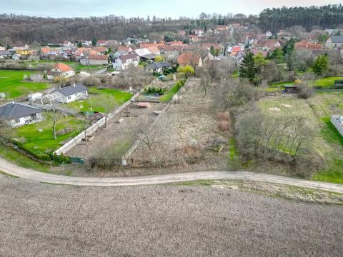 Prodej pozemku pro bydlení, Nelahozeves, U Dvora, 1001 m2