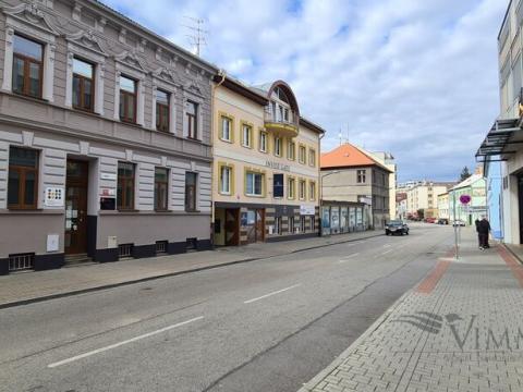 Pronájem garážového stání, České Budějovice, Pražská tř., 16 m2