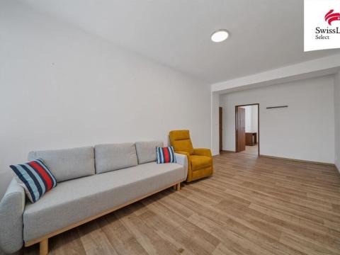 Pronájem bytu 3+1, Trutnov, Vítězslava Nezvala, 58 m2