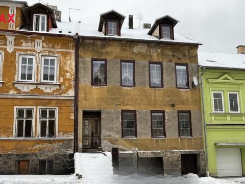 Prodej rodinného domu, Nejdek, Bratří Čapků, 259 m2