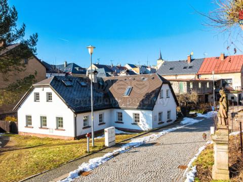 Prodej rodinného domu, Lomnice nad Popelkou, 185 m2