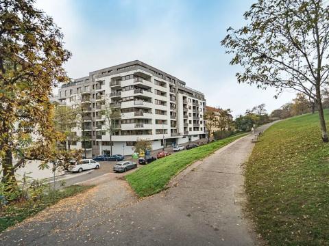 Prodej bytu 2+kk, Praha - Žižkov, Kališnická, 80 m2