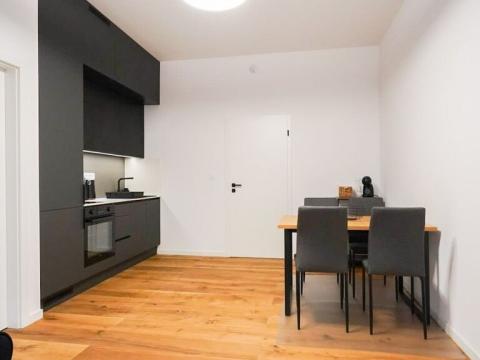 Pronájem bytu 2+kk, Praha - Nusle, Lounských, 38 m2