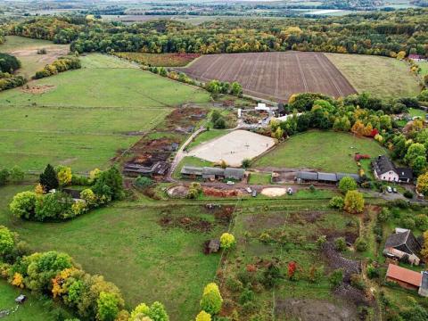 Prodej pozemku, Třebušín, 127000 m2