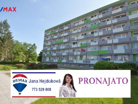 Pronájem bytu 2+kk, Hradec Králové - Nový Hradec Králové, Brožíkova, 55 m2