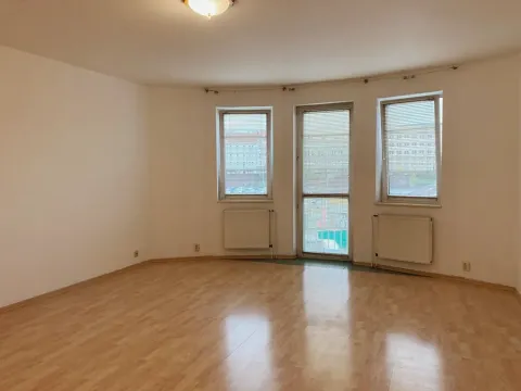 Pronájem bytu 1+kk, Praha - Libeň, Světova, 47 m2