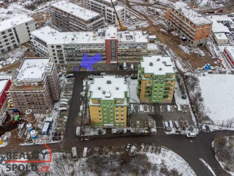 Pronájem garážového stání, Plzeň - Jižní Předměstí, Goldscheiderova, 12 m2